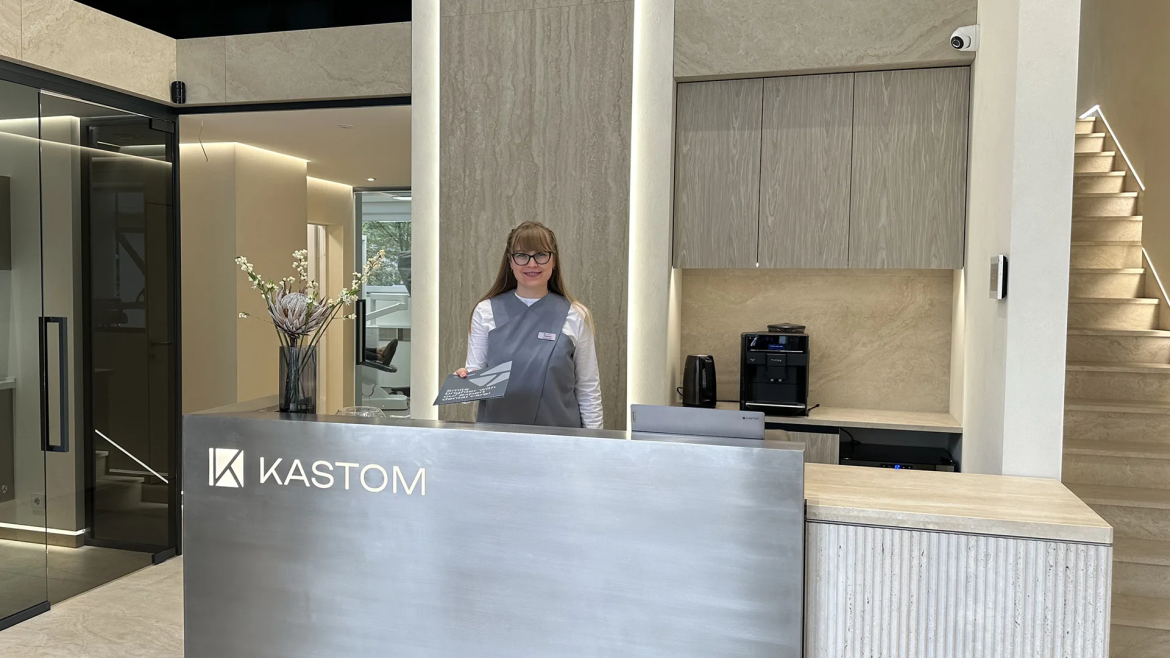 Стоматологія “KASTOM” на Печерську